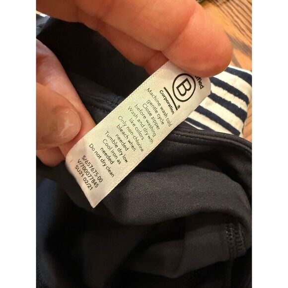 Athleta run with it 16" skort black size small - Picture 6 of 7